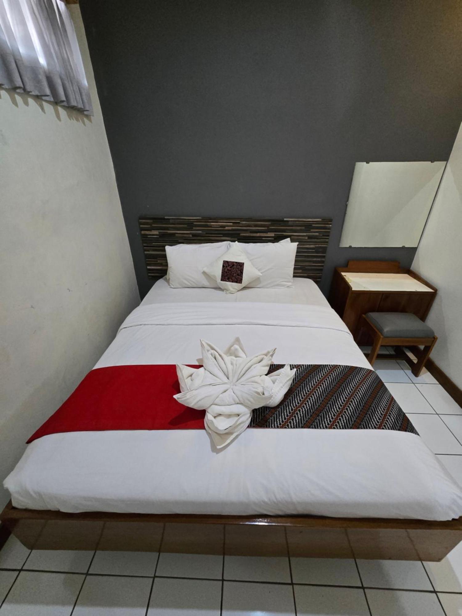 Kusma Hotel Bandungan Semarang Buitenkant foto