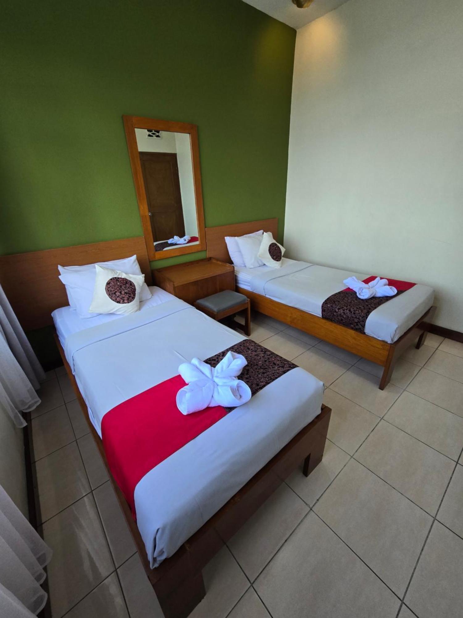 Kusma Hotel Bandungan Semarang Buitenkant foto
