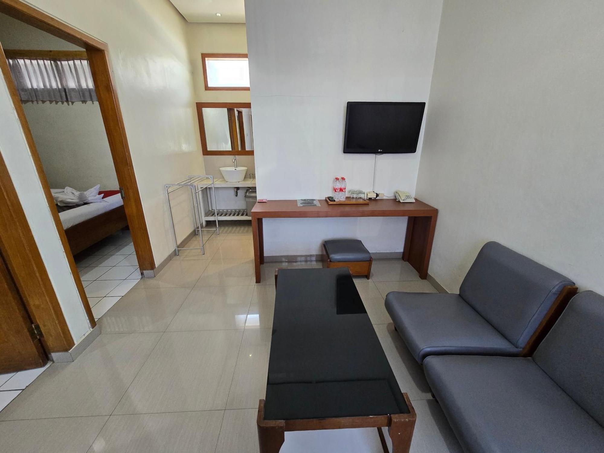 Kusma Hotel Bandungan Semarang Buitenkant foto