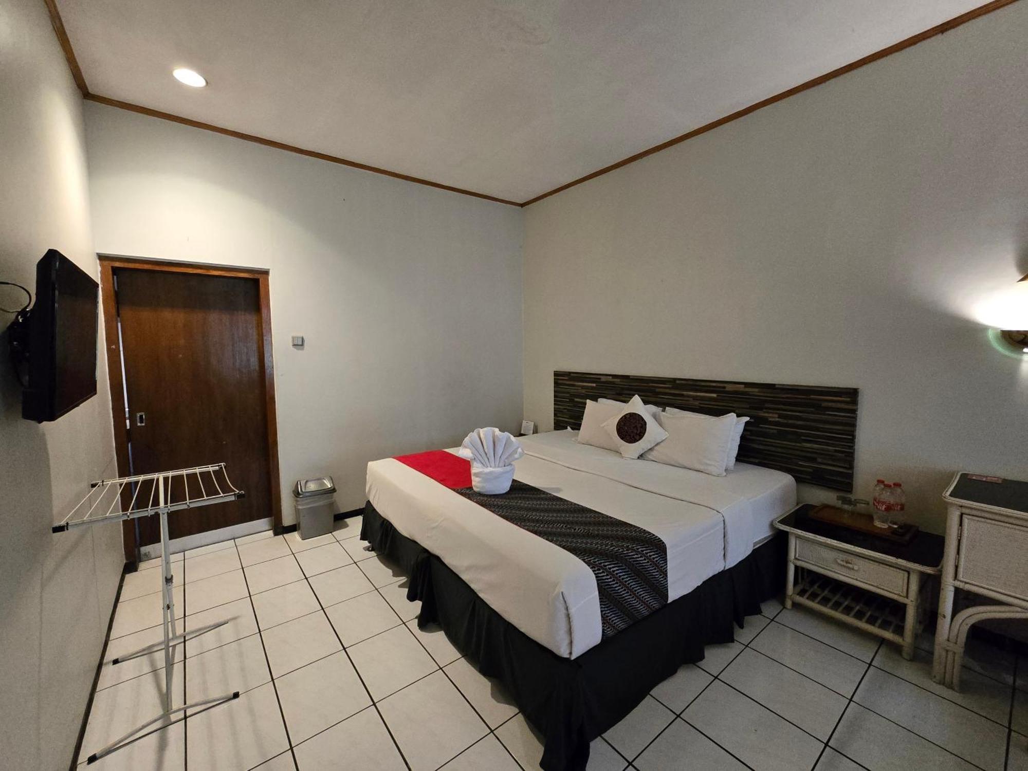Kusma Hotel Bandungan Semarang Buitenkant foto