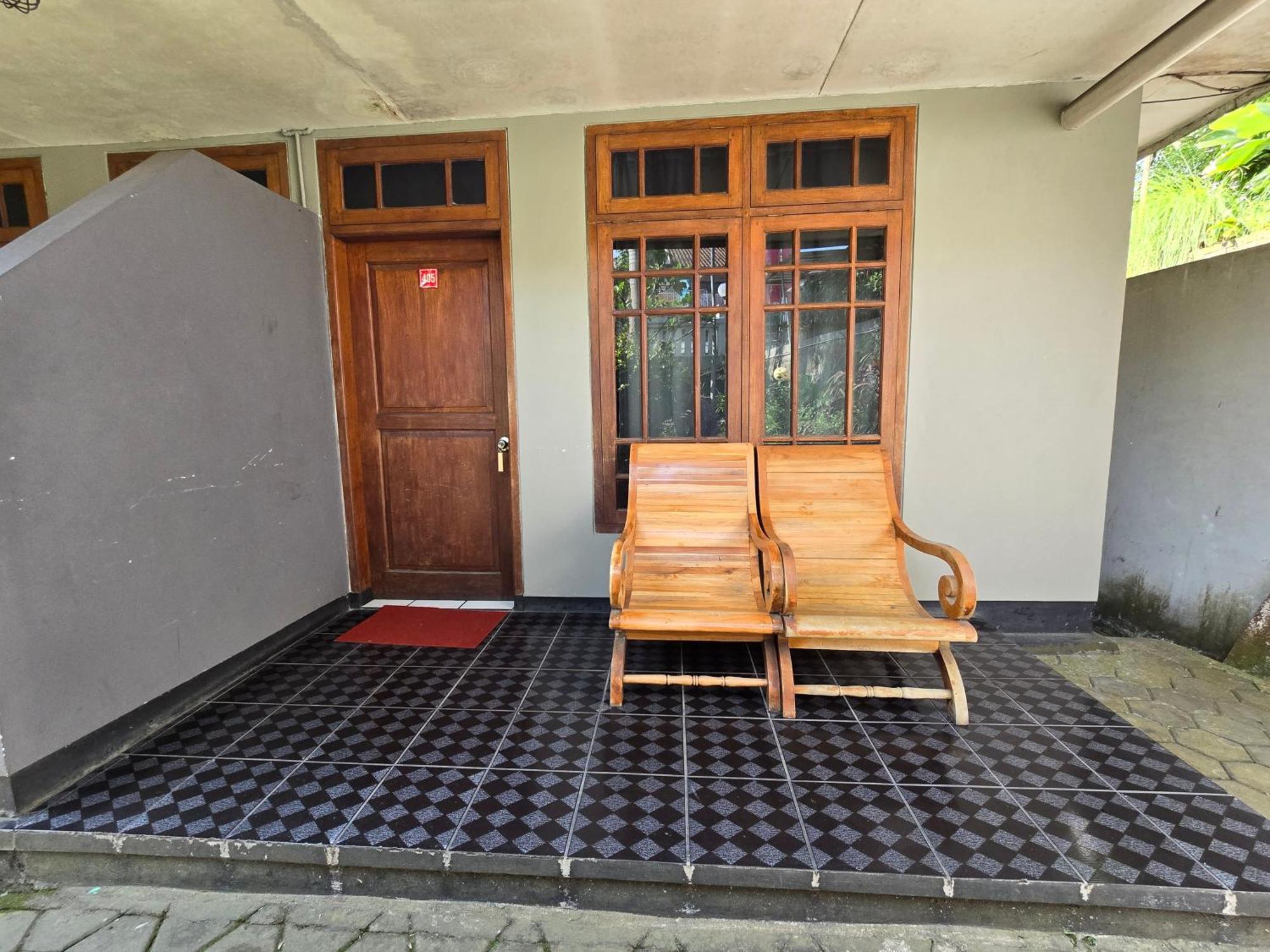 Kusma Hotel Bandungan Semarang Buitenkant foto