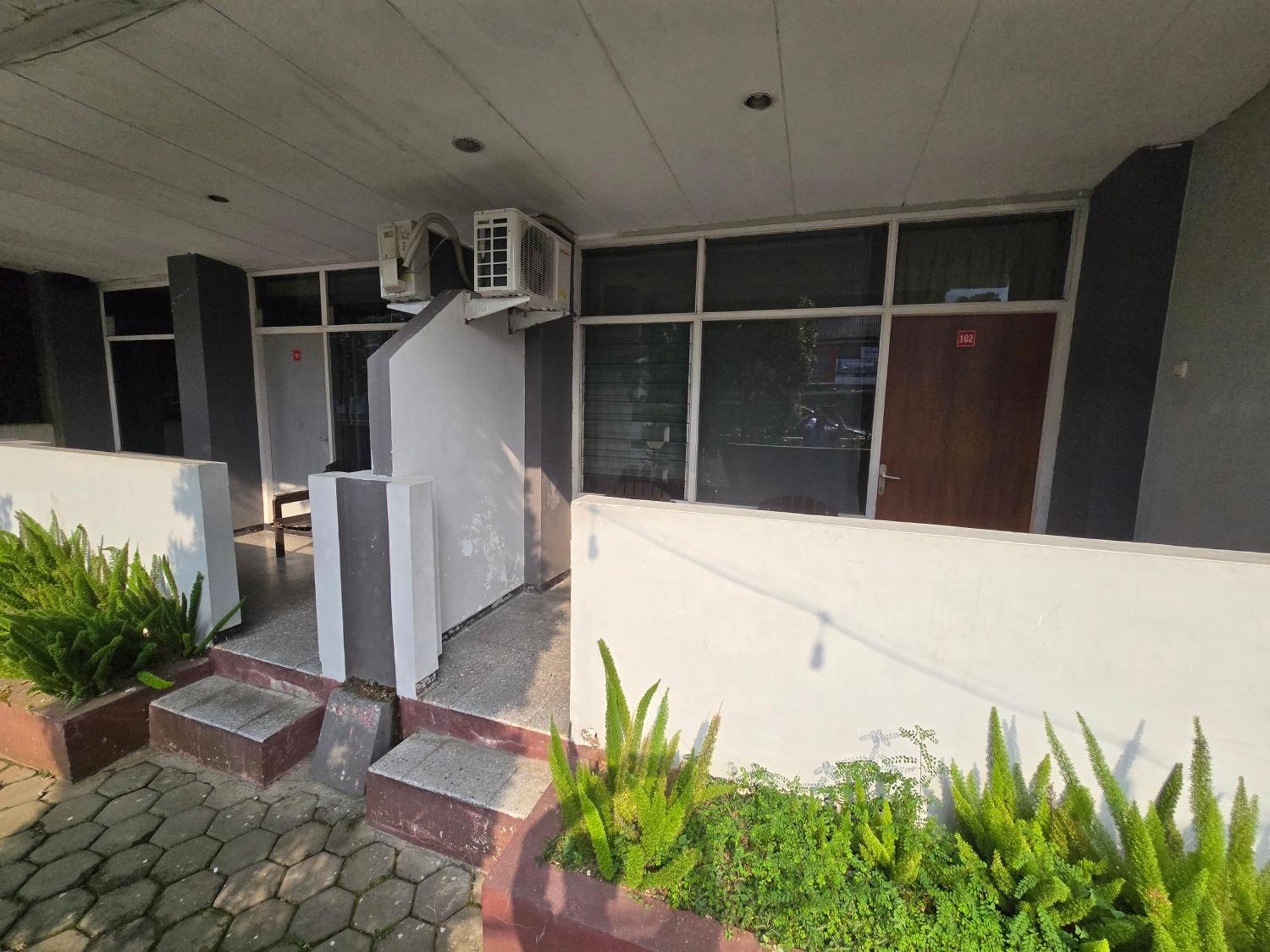 Kusma Hotel Bandungan Semarang Buitenkant foto