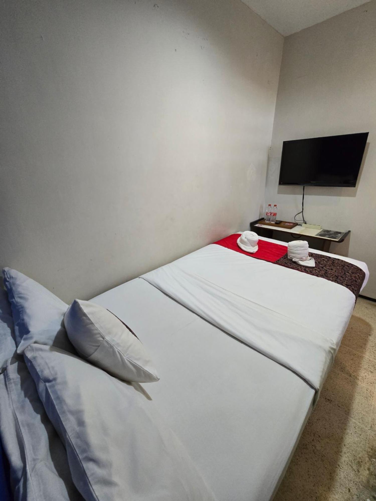 Kusma Hotel Bandungan Semarang Buitenkant foto